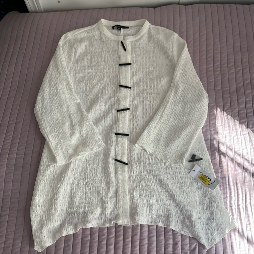CALEAOS Blouse top.